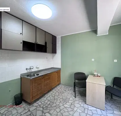 Photo 4 — Office in Vraca, Centyr