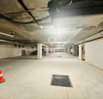 Photo 3 — Parking Spot in Blagoevgrad, Bansko