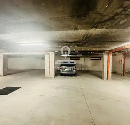 Photo 4 — Parking Spot in Blagoevgrad, Bansko