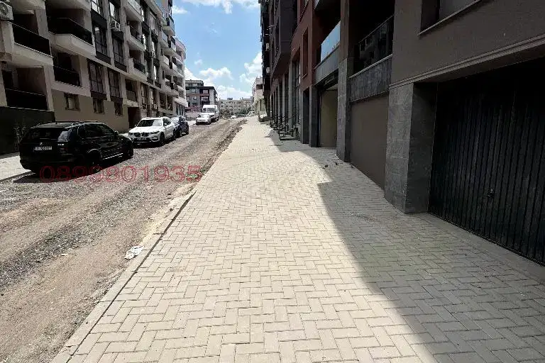 Гараж/Паркомясто в Кърджали, Възрожденци