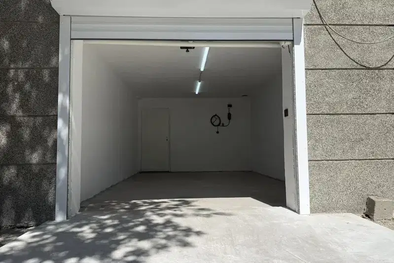 Garage in Pleven, Shirok Centyr