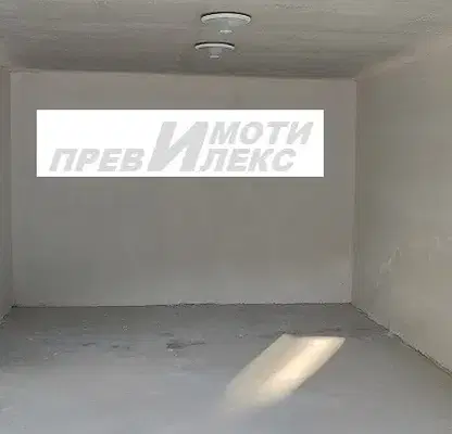 Photo 3 — Garage in Plovdiv, Hristo Smirnenski