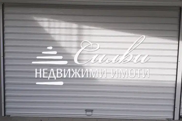Garage in Shumen, 5-Ti Polk