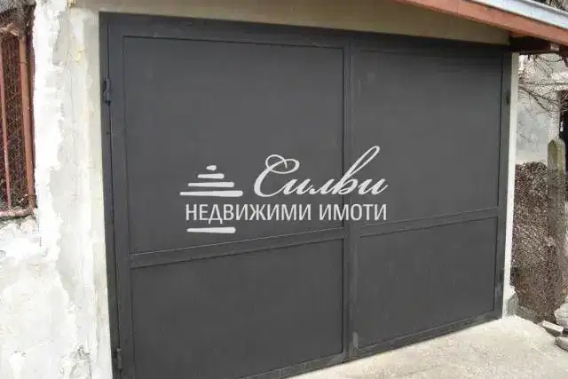 Гараж в Шумен, Център