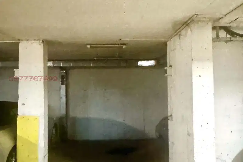 Гараж/Паркомясто в София, Център