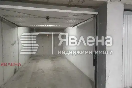 Гараж/Паркомясто в София, Център