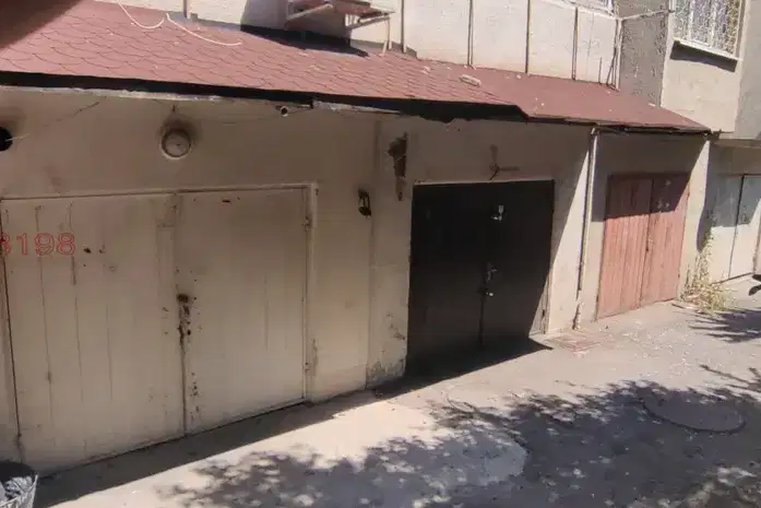 Garage/Parking in Sofiya, Dyrvenica