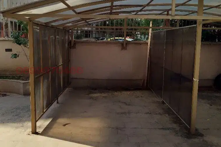 Garage/Parking in Sofiya, Hladilnika