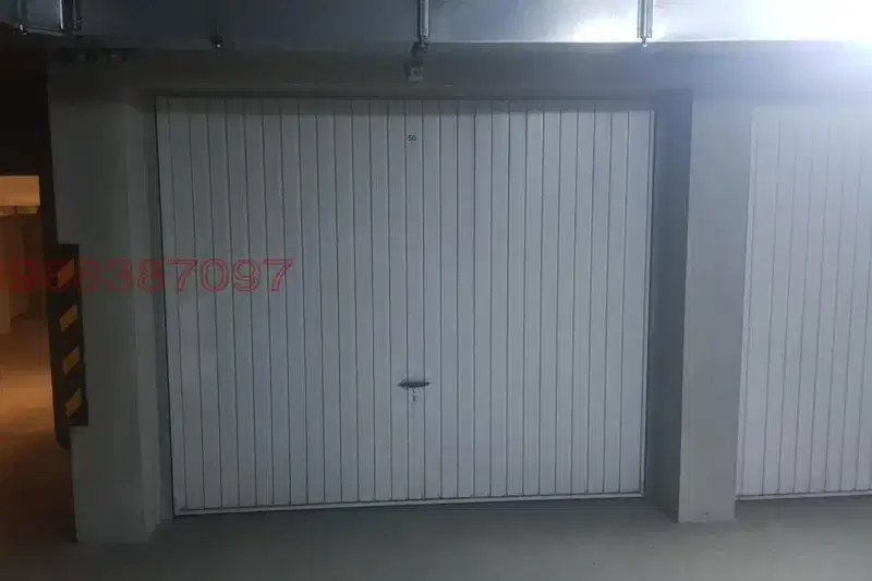 Garage/Parking in Sofiya, Karpuzica