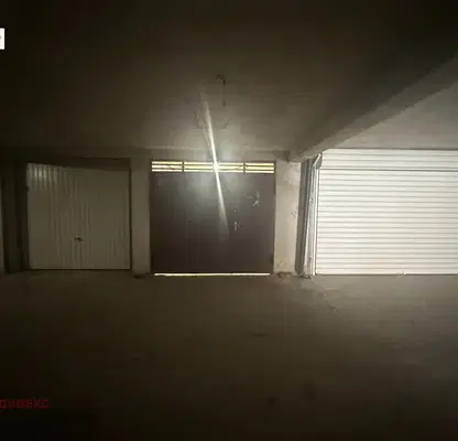 Photo 2 — Garage in Sofia, Lozenec