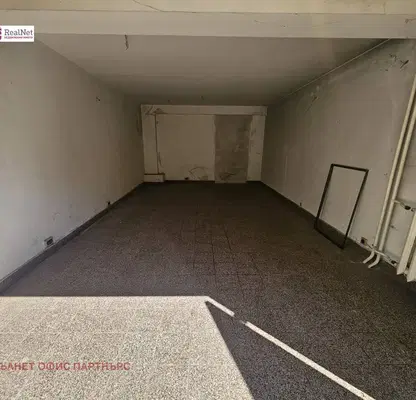 Photo 3 — Garage in Sofia, Lozenec