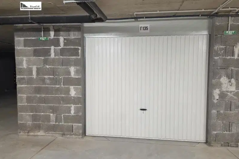 Garage in Sofia, Malinova Dolina