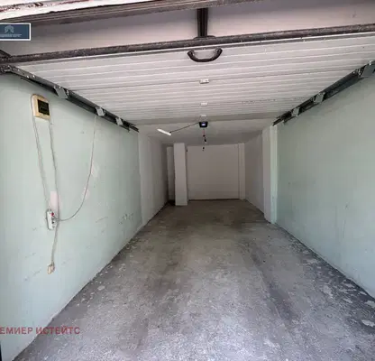Photo 2 — Garage/Parking in Sofiya, Mladost 3