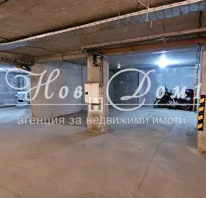 Снимка 4 — Паркомясто в София, Модерно предградие