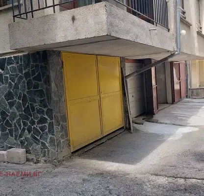 Photo 5 — Garage in Sofia, Strelbishte