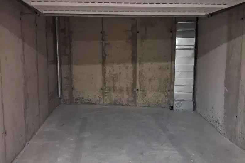Garage in Sofia, Studentski Grad