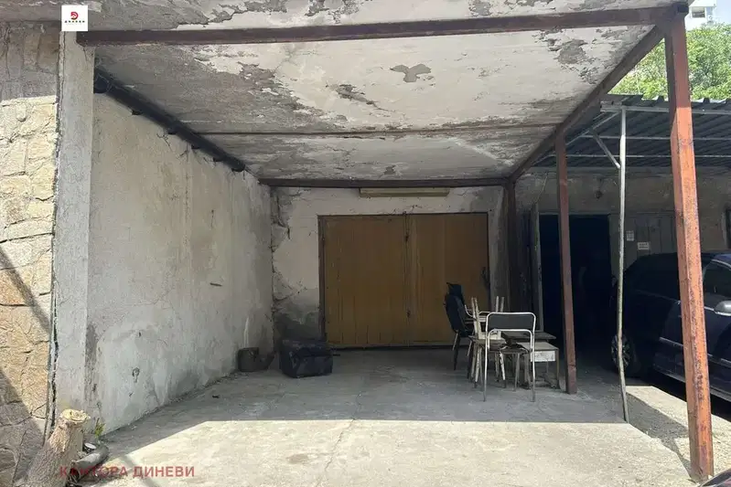 Garage in Stara Zagora, Tri Chuchura - Sever