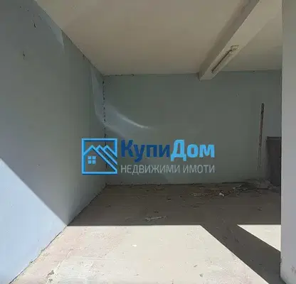 Снимка 2 — Паркомясто във Варна, Гранд Мол