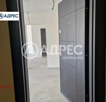 Снимка 4 — Гараж във Варна, Трошево