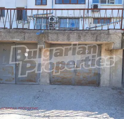 Снимка 5 — Гараж във Велико Търново, Зона Б
