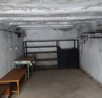 Photo 2 — Garage in Vraca, Dybnika