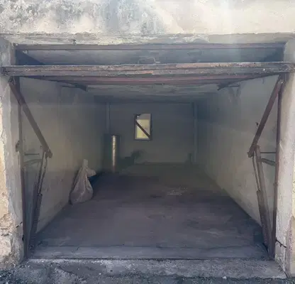 Снимка 4 — Гараж/Паркомясто във Враца, Река Лева
