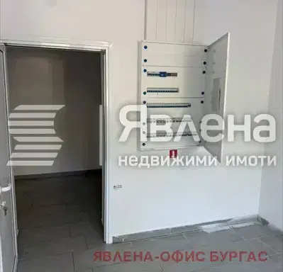 Photo 5 — Shop in Burgas, Centyr