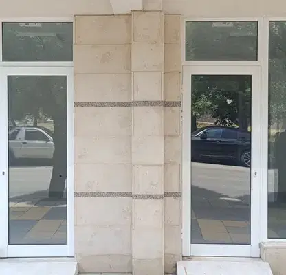 Снимка 3 — Магазин в Кърджали, Момчилград