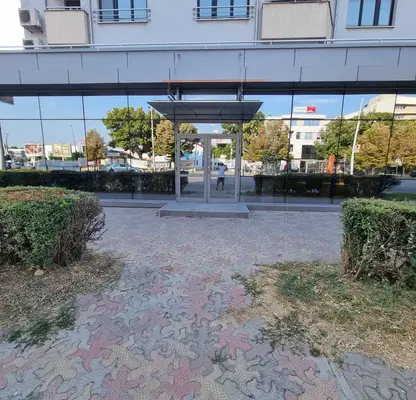 Photo 2 — Shop in Plovdiv, Komatevsko Shose