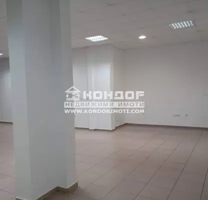 Снимка 3 — Магазин в Пловдив, Кючук Париж