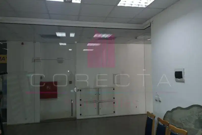 Shop in Ruse, Vyzrajdane