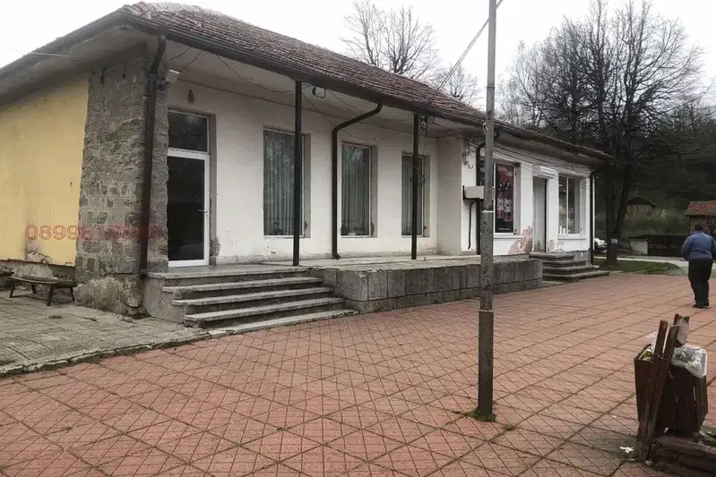 Магазин в София, с. Марица