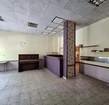 Снимка 4 — Магазин в София, Център