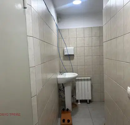 Снимка 4 — Магазин в София, Център