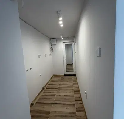 Снимка 2 — Магазин в София, Стрелбище