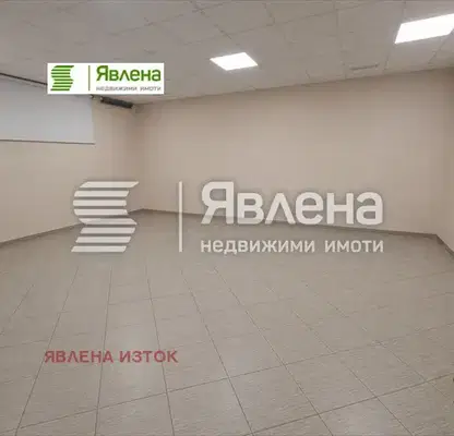 Снимка 5 — Магазин в София, Враждебна