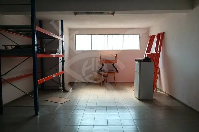 Shop in Stara Zagora, Centyr