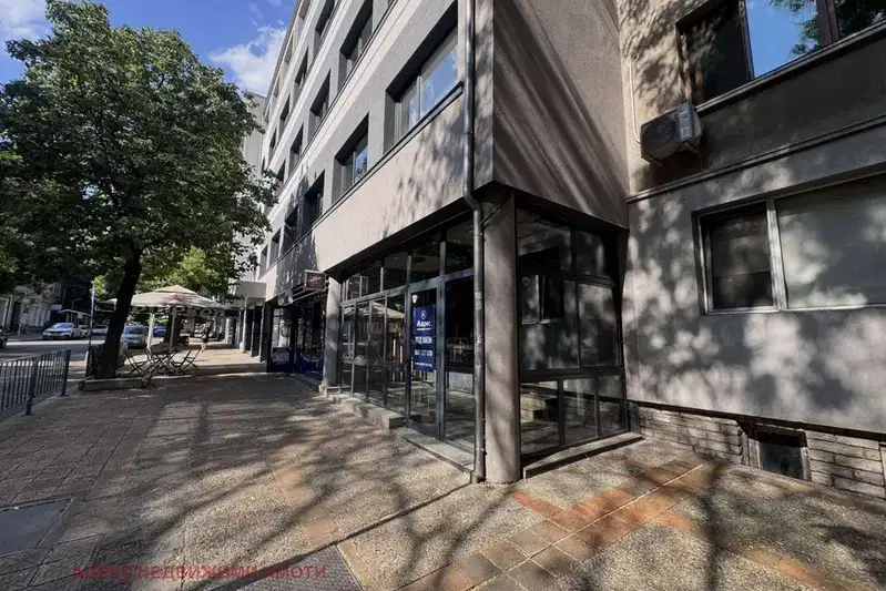 Shop in Stara Zagora, Centyr