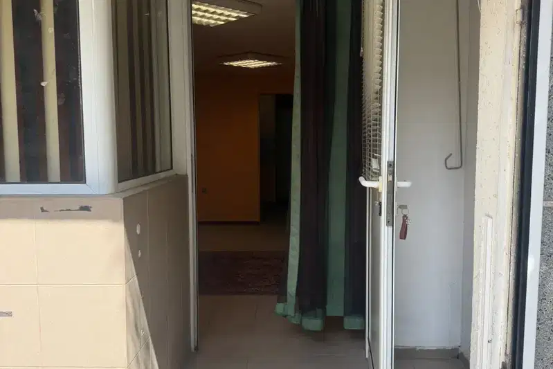 Shop in Varna, Zimno Kino Trakiya
