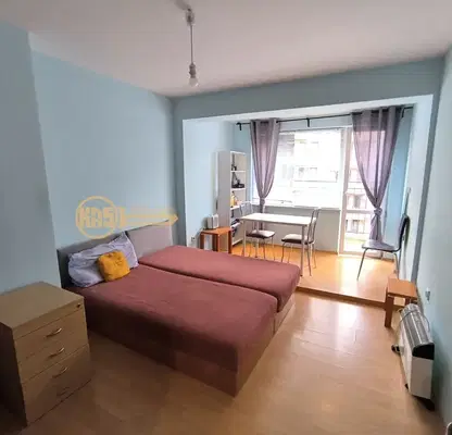 Photo 5 — Room in Sofia, Centyr