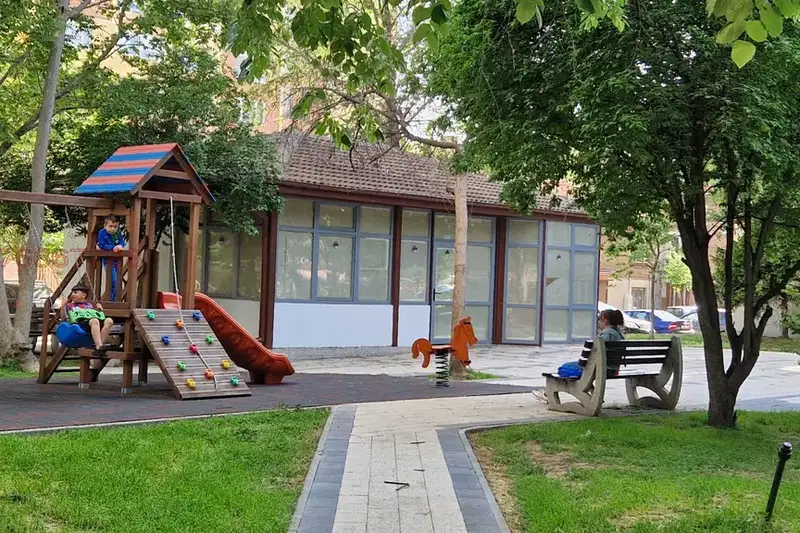 Заведение в Пловдив, Център