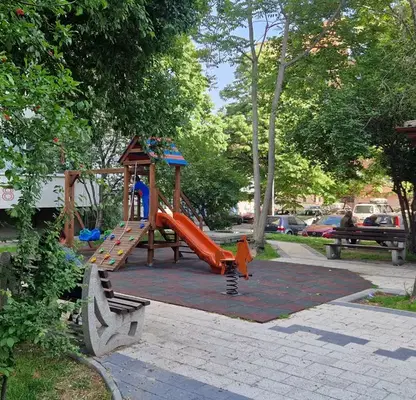 Снимка 5 — Заведение в Пловдив, Център