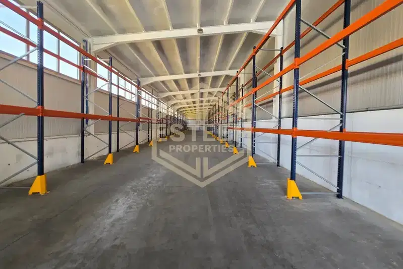 Warehouse in Ruse, Charodeika - Sever