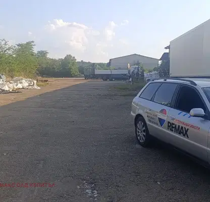 Photo 3 — Warehouse in Oblast Veliko Tyrnovo, Balvan