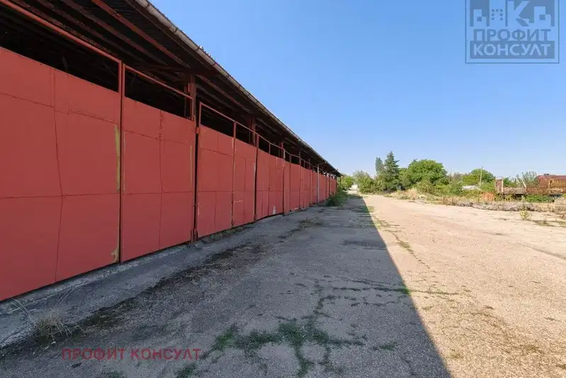 Warehouse in Veliko Tyrnovo, Pyrvomaici