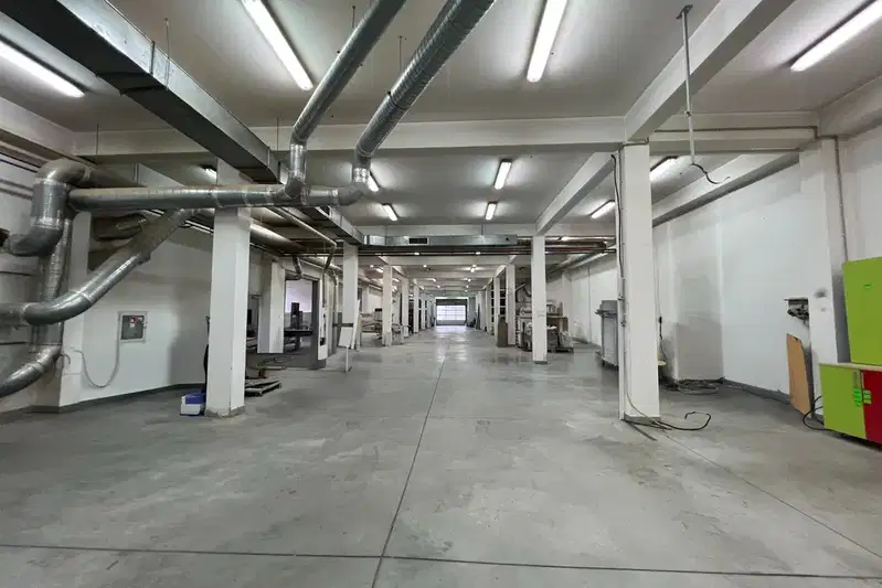 Warehouse in Sofiya, Voenna Rampa