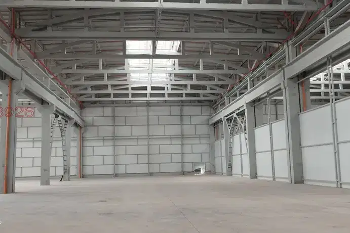 Warehouse in Sofiya, Voenna Rampa