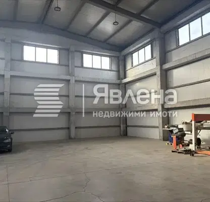 Photo 4 — Warehouse in Sofiya, Vrajdebna
