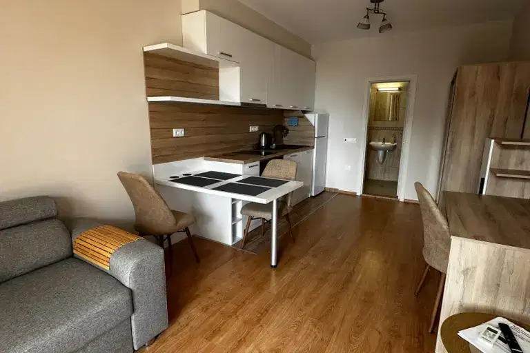 One-room apartment with veranda in Aheloy, Burgas region
