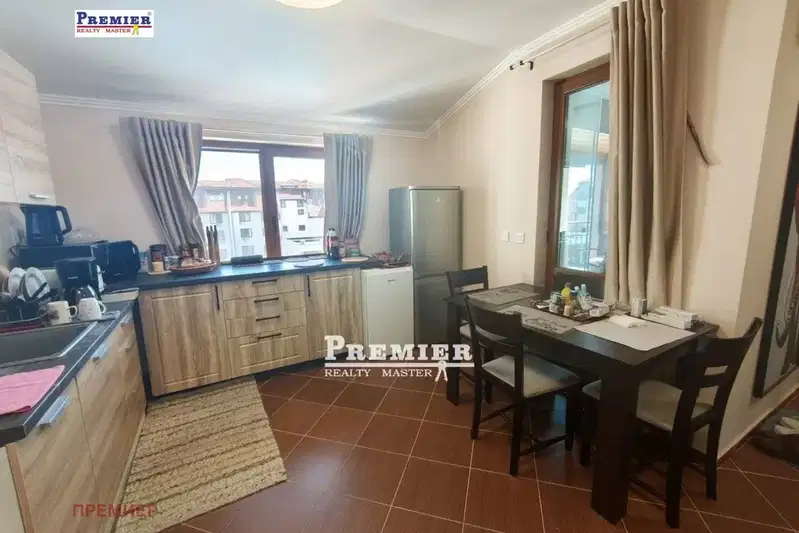 Spacious 3-room apartment in Aheloy with glazed terrace